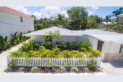 1240 Solitude Lane, Sarasota, FL 34242 - Photo 21