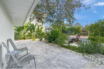 1240 Solitude Lane, Sarasota, FL 34242 - Photo 37