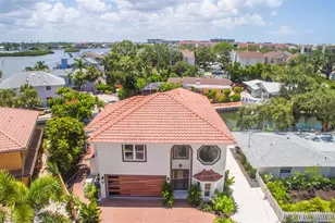 1240 Solitude Ln, Sarasota, FL 34242 - Photo 61