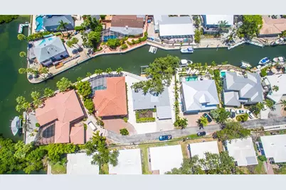 1240 Solitude Lane, Sarasota, FL 34242 - Photo 3