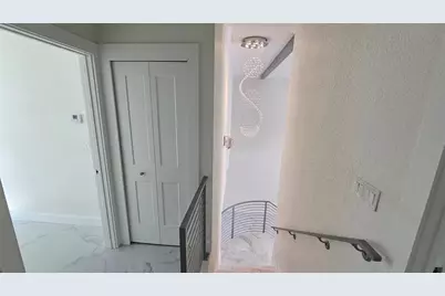 1240 Solitude Lane, Sarasota, FL 34242 - Photo 37