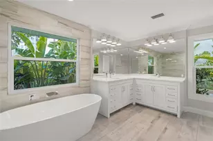 1240 Solitude Ln, Sarasota, FL 34242 - Photo 39