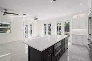 1240 Solitude Ln, Sarasota, FL 34242 - Photo 7