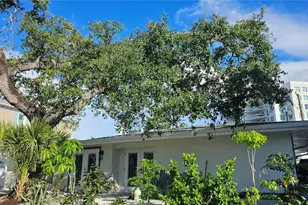 1240 Solitude Ln, Sarasota, FL 34242 - Photo 49