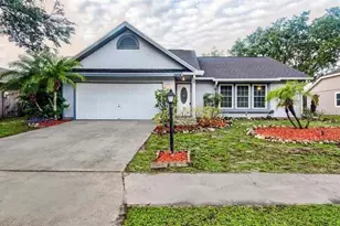 3404 56th Dr E, Bradenton, FL 34203 - Photo 1