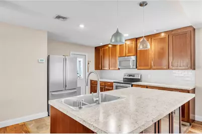 2218 Woodmere Rd, Venice, FL 34293 - Photo 11