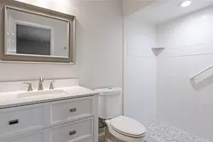 3525 Riviera Dr, Sarasota, FL 34232 - Photo 15