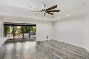 3525 Riviera Dr, Sarasota, FL 34232 - Photo 7