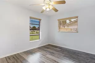 3525 Riviera Dr, Sarasota, FL 34232 - Photo 17