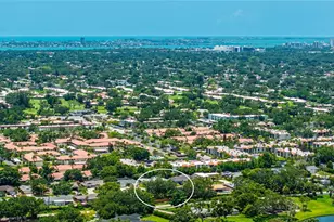 3525 Riviera Dr, Sarasota, FL 34232 - Photo 29