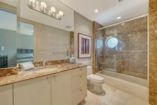 990 Blvd of the Arts, Sarasota, FL 34236 - Photo 23