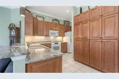 4735 Starboard Drive, Bradenton, FL 34208 - Photo 21