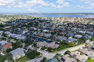 4735 Starboard Dr, Bradenton, FL 34208 - Photo 1