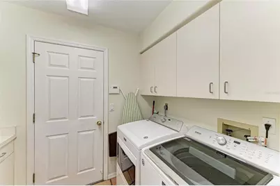 3217 Oak Grove Drive, Sarasota, FL 34243 - Photo 45