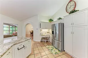 3217 Oak Grove Dr, Sarasota, FL 34243 - Photo 25