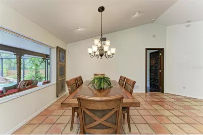 3217 Oak Grove Drive, Sarasota, FL 34243 - Photo 13