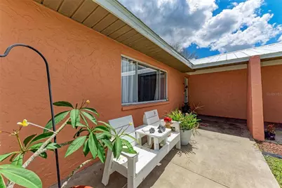 2406 15th Street W, Palmetto, FL 34221 - Photo 5