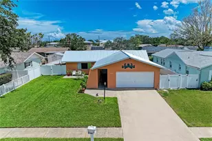 2406 15th St W, Palmetto, FL 34221 - Photo 1