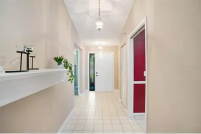 6065 Marella Court, Sarasota, FL 34243 - Photo 5