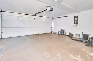 2315 Riverwood Pines Dr, Sarasota, FL 34231 - Photo 31