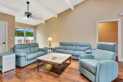 2315 Riverwood Pines Drive, Sarasota, FL 34231 - Photo 7