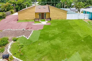 2315 Riverwood Pines Dr, Sarasota, FL 34231 - Photo 49