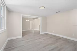 719 22nd St W, Bradenton, FL 34205 - Photo 7