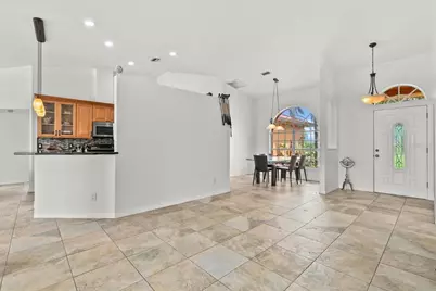 6805 225th Street E, Bradenton, FL 34211 - Photo 13