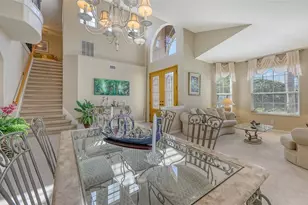 7915 Kavanagh Ct, Sarasota, FL 34240 - Photo 9