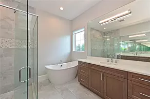 17110 Verona Pl, Lakewood Ranch, FL 34202 - Photo 21