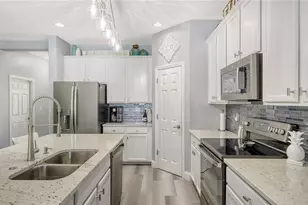 7915 115th Ave E, Parrish, FL 34219 - Photo 11