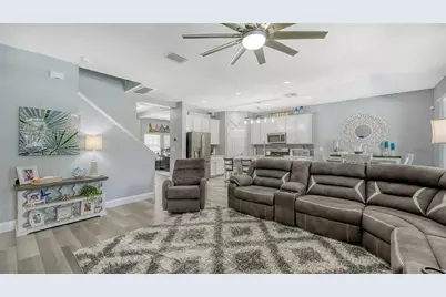 7915 115th Avenue E, Parrish, FL 34219 - Photo 7