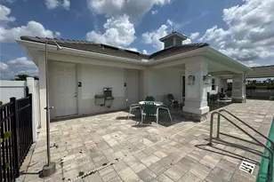 239 O'keeffe Cir, Bradenton, FL 34212 - Photo 57
