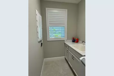 239 Okeeffe Circle, Bradenton, FL 34212 - Photo 31