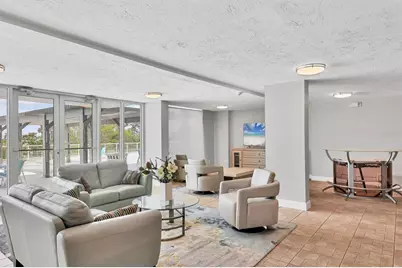 101 S Gulfstream Avenue #15C, Sarasota, FL 34236 - Photo 9