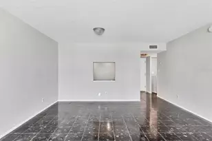 101 S Gulfstream Ave, Sarasota, FL 34236 - Photo 21