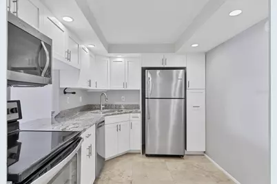 101 S Gulfstream Avenue #15C, Sarasota, FL 34236 - Photo 17