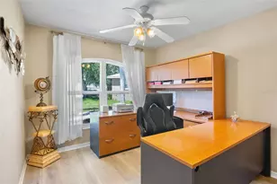 2761 Feiffer Cir, Sarasota, FL 34235 - Photo 13