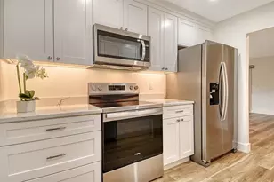 119 Whispering Sands Cir, Sarasota, FL 34242 - Photo 23