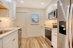 119 Whispering Sands Cir, Sarasota, FL 34242 - Photo 27