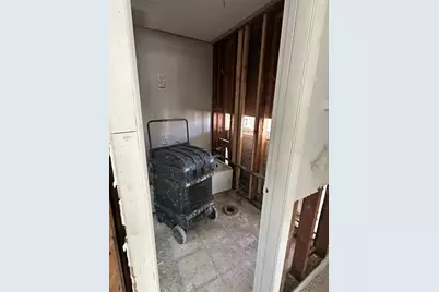 13434 1st St E, Madeira Beach, FL 33708 - Photo 7