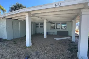 13434 1st St E, Madeira Beach, FL 33708 - Photo 15