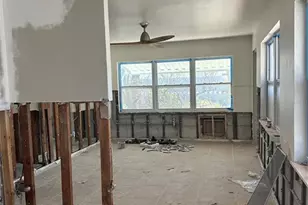 13434 1st St E, Madeira Beach, FL 33708 - Photo 9