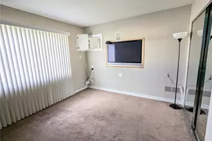 5893 Todd St, Bradenton, FL 34207 - Photo 11