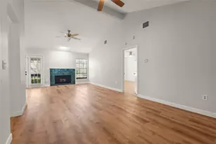 4333 Trails Dr, Sarasota, FL 34232 - Photo 17