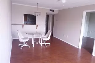 4109 Lake Bayshore Dr, Bradenton, FL 34205 - Photo 5