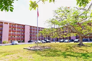 4109 Lake Bayshore Dr, Bradenton, FL 34205 - Photo 1