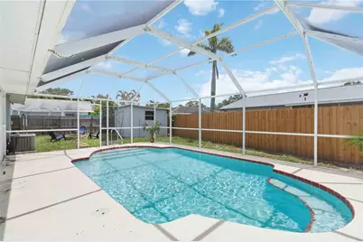 111 66th Street Court E, Bradenton, FL 34208 - Photo 3