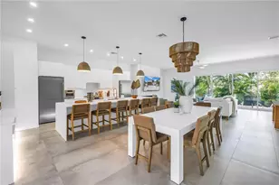 2065 Goldenrod St, Sarasota, FL 34239 - Photo 11