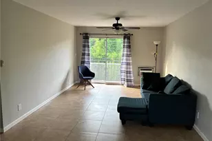 3101 Bee Ridge Rd, Sarasota, FL 34239 - Photo 3